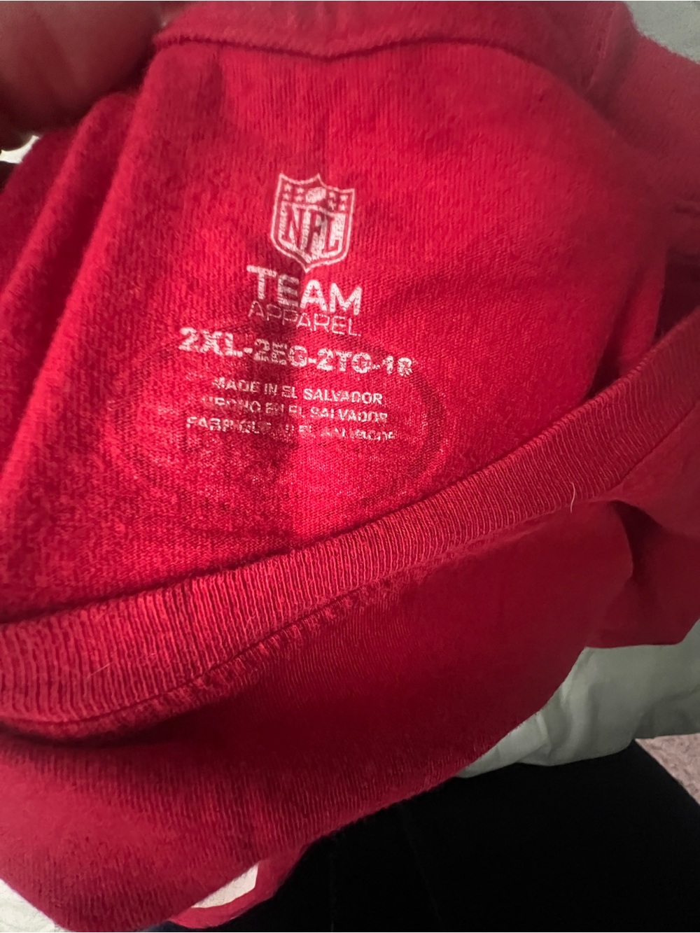 San Francisco 49ers NaVorro Bowman #53 Women’s NFL Graphic Tee Red Size 2XL - Picture 4 of 5